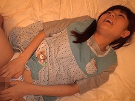 汚れてないと買い取りません！！4 恥を捨て、臭い汚パンティーを売りに来て、SEXまでやらせてしまう売り子たち！！　サンプル画像05